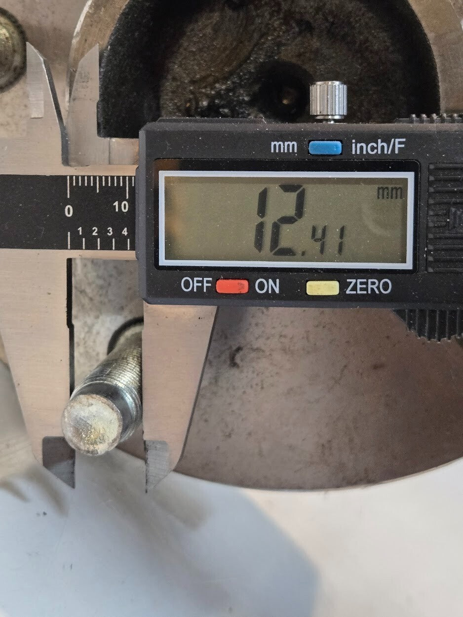 Axle Shaft 4310413-R | 29013 | 53153 | 36" Long 5x114mm Bolt Pattern 31 Spline