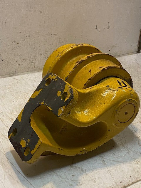 John Deere Carrier Roller Support Bracket Undercarriage AT51378 | 20020220DY4