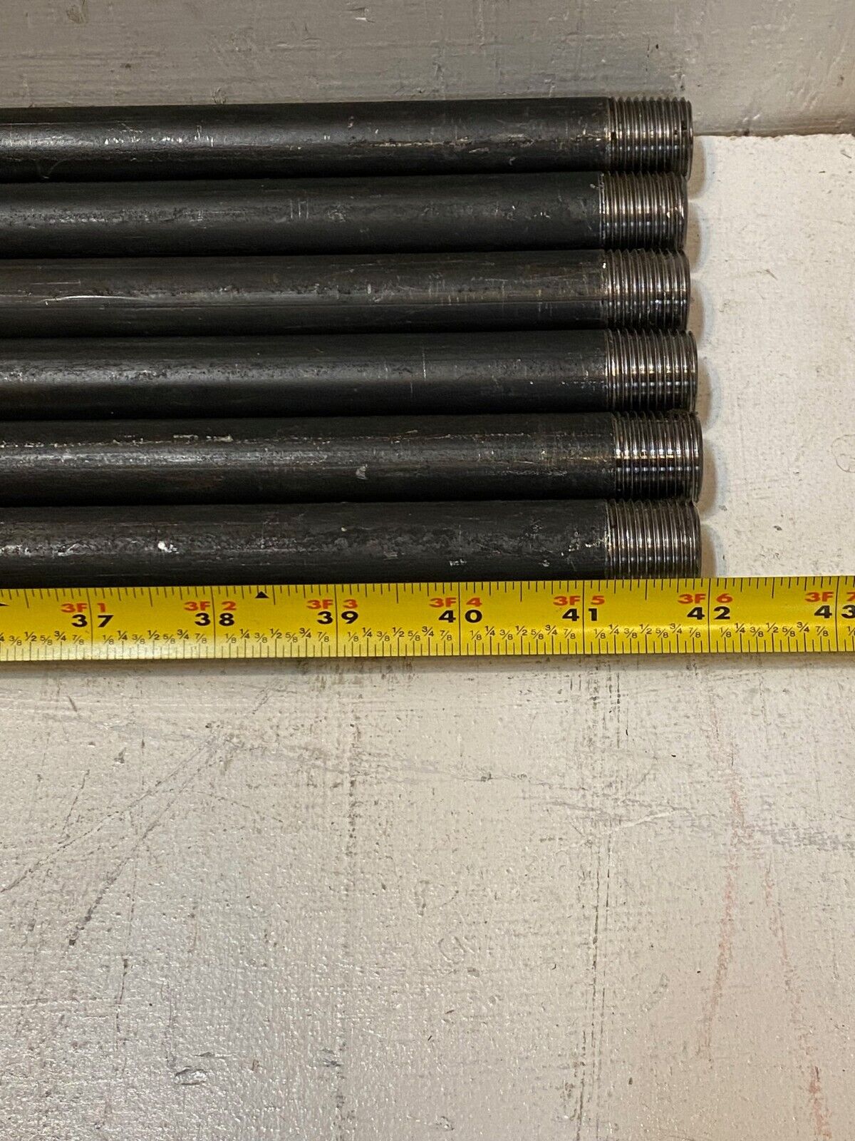 6 Quantity of 3/4" x 42" Black Pipes Both Ends Threaded (6 Quantity)