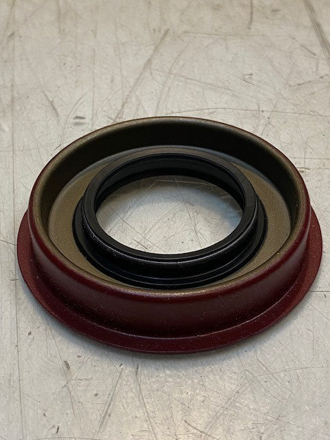 5 Quantity of Auto Xtra 4762N Rear Wheel Seals NAK TBJW6 (5 Quantity)