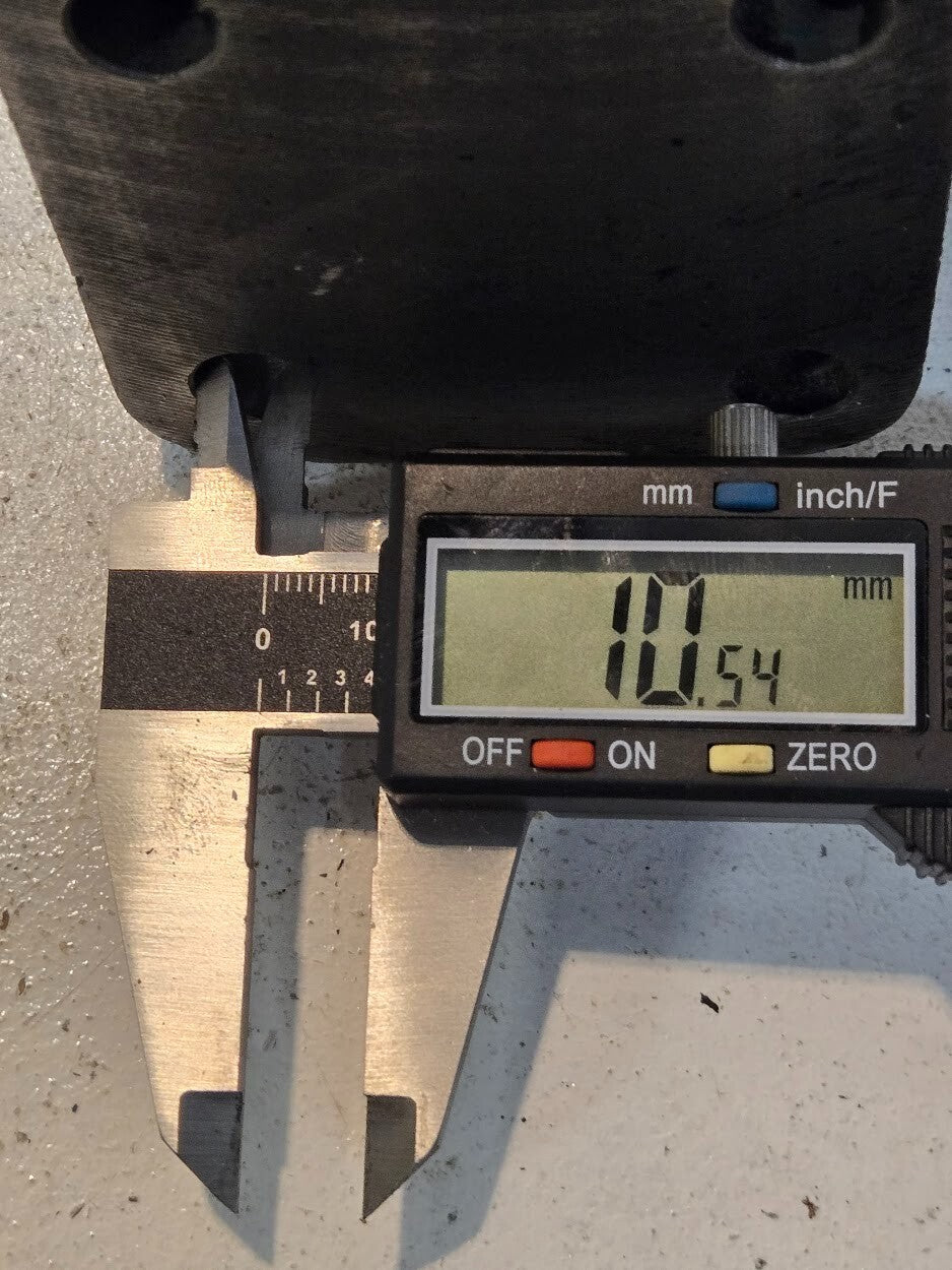 IHS-146 Tractor Exhaust Elbow 04-03