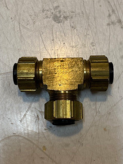 17 Quantity of Brass Compression Tee Pipe Fitting 17mm Thread 8mm ID (17 Qty)