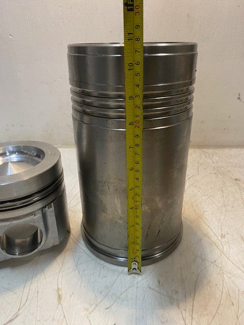 NAPA Cylinder Kit Liner, Piston, Pin & Rings FP9Y9889, FP1979322, BN1608