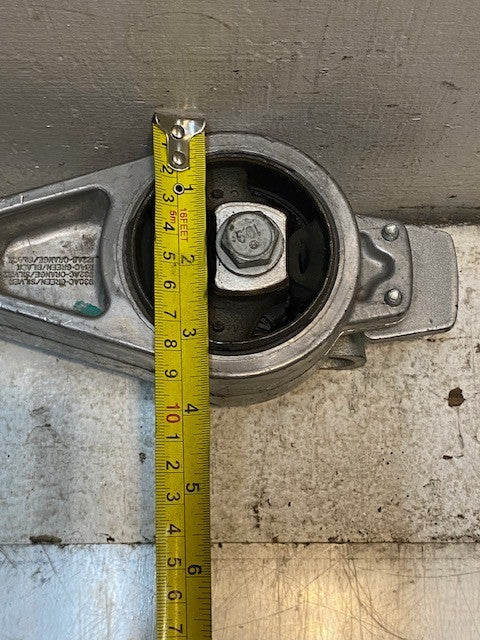 Engine Mount Isolator STS 16 | 9-1/2" Long 930AC, 932AC, 121AC, 122AB