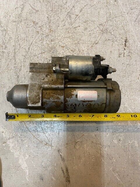 Denso Starter Motor 281-8160 | 12V | 01C09