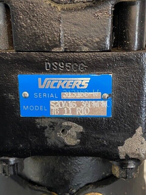 Vickers Hydraulic Center Link Power Steering Cylinder S20A16-3ABWBW0 | 222771