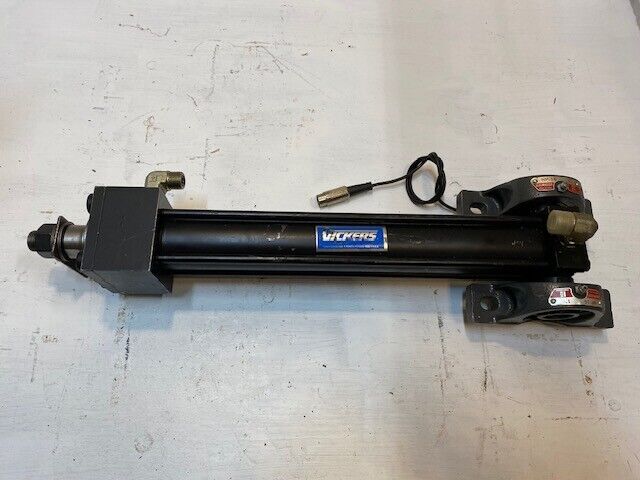 Vickers Hydraulic Cylinder 1.5/1.25X12 TGXXCAXX XNACA806 Penny & Giles 05750383