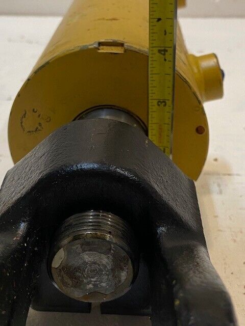 Hydraulic Cylinder, Yellow, 24-1/2" Long 4" OD 35mm Bore