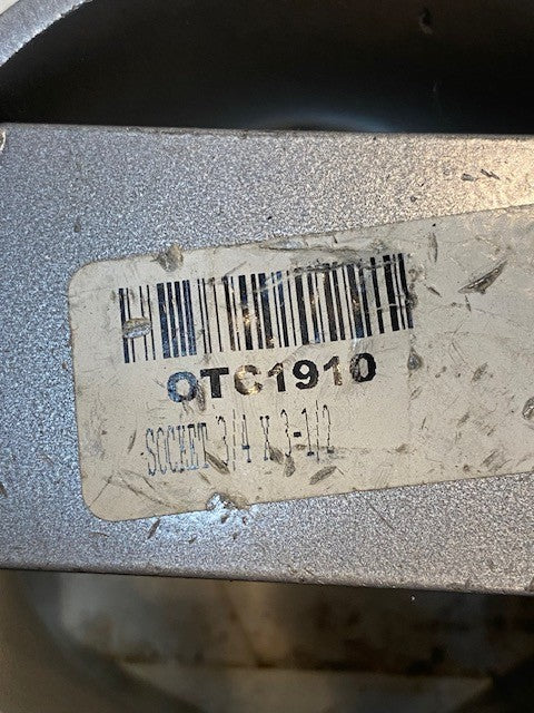 OTC 1910 Socket 3/4 x 3-1/2 Six Point Wheel Bearing Locknut Socket