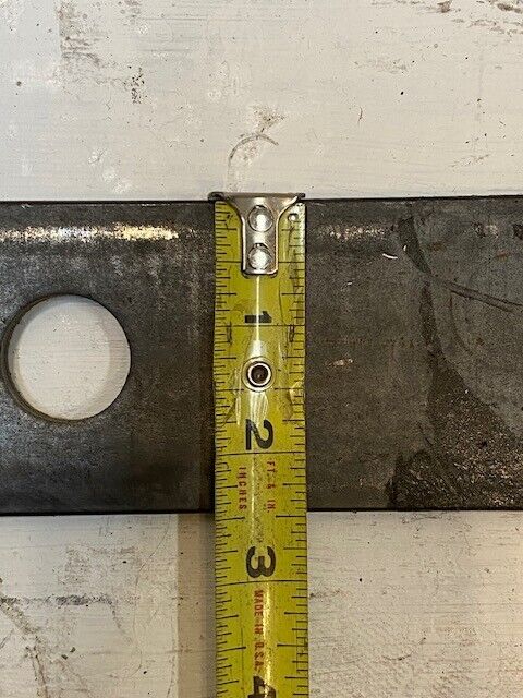 Brush Mower Blade 100491 | MB009 26" Long 2-1/2" Wide 26mm Bore