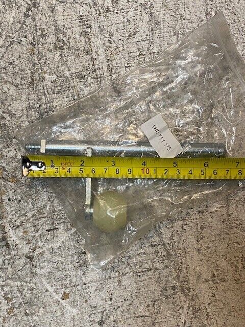 2 Quantity of Relay Shaft Levers 1H0711173 | 6-1/2" Long 3" Wide (2 Quantity)