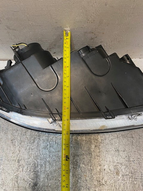 Spyder Headlight HD-CH-HYSNT06-BK | TD-09J-041B