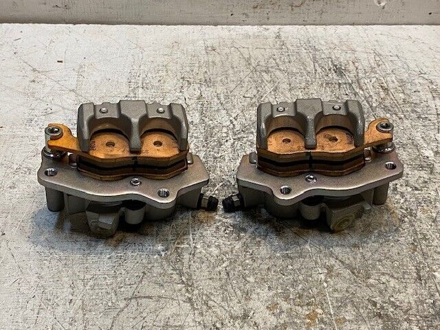 Pair of Brake Calipers S2210GG A & B | 5" x 3-1/2" 3-1/2"