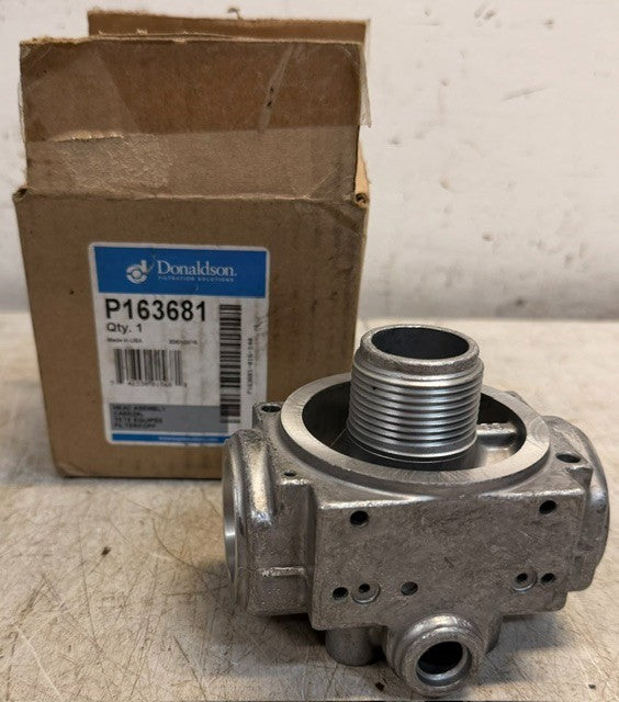 Donaldson P163681 Hydraulic Filter Head Assembly Fluid Filtration Mount Adapter