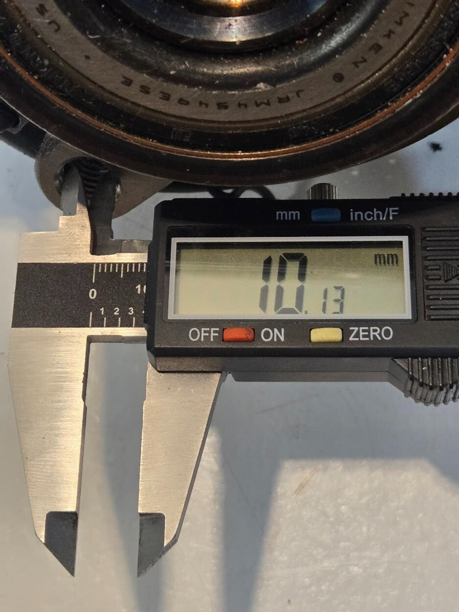 Wheel Hub and ABS Sensor 6F09KK 6960 | Wabco 441.0323000 | 5x120mm Bolt Pattern