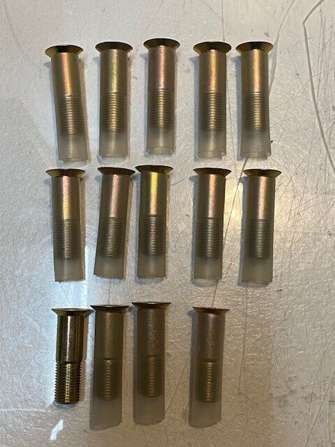 14 Qty of LE 1581 Round Flat Head Screws 1-5/8" Long 13mm Thread (14 Qty)