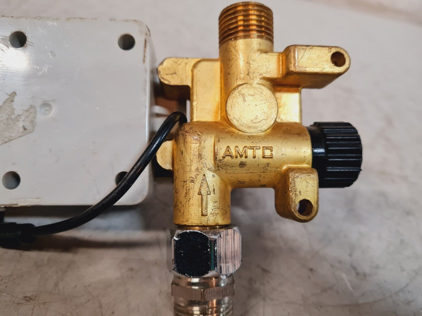 AMTC Operating Faucet System Replacement 07401204