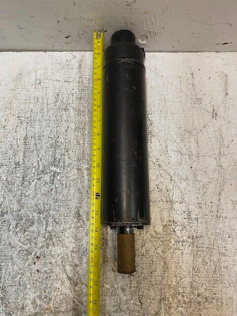 Hydraulic Cylinder C44552-A2-0725-130-96 | 27mm Thread 24mm Bore