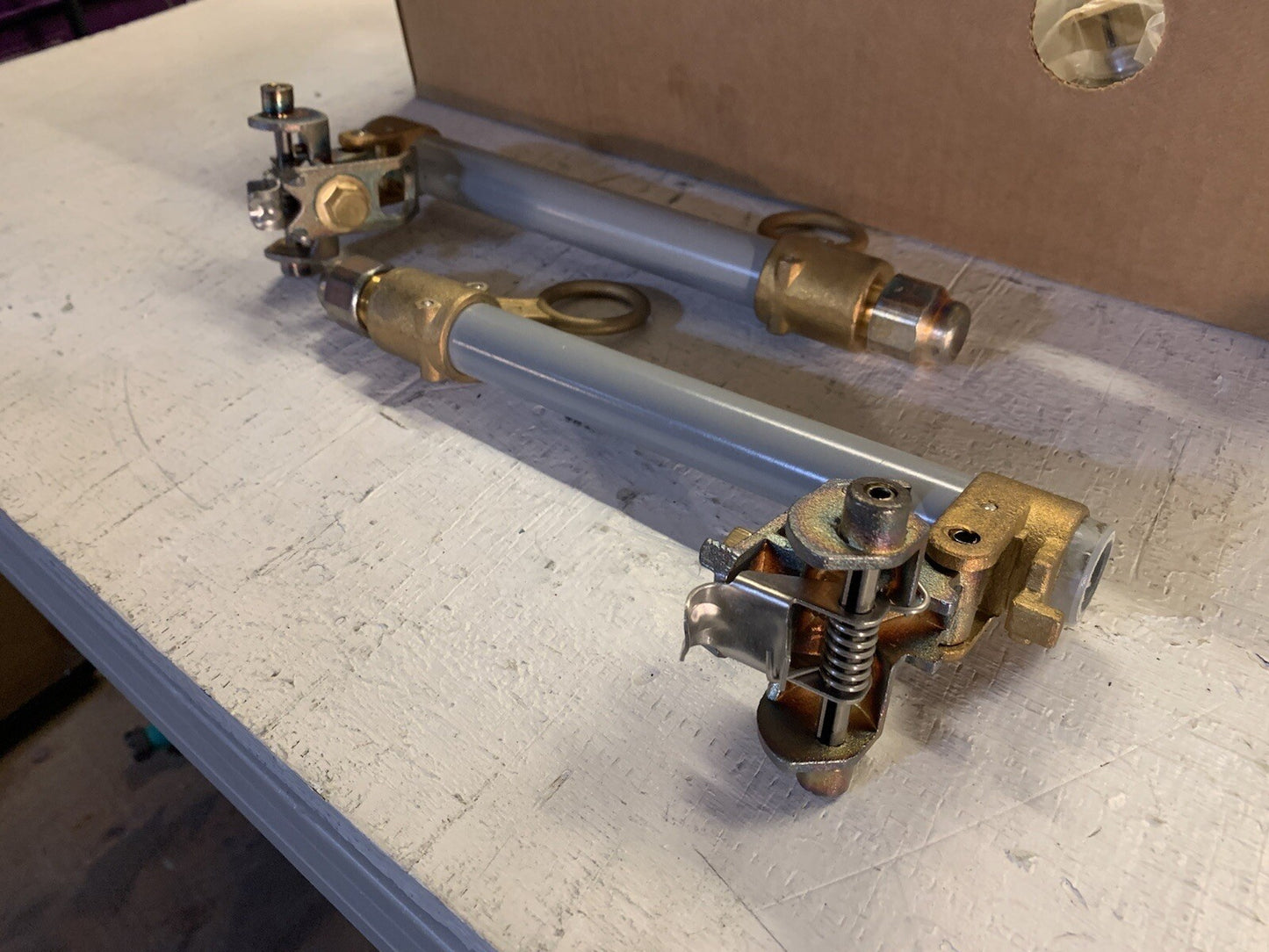 22 - 11” 100A Fuse Tubes Power line Hardware (22 Pack)