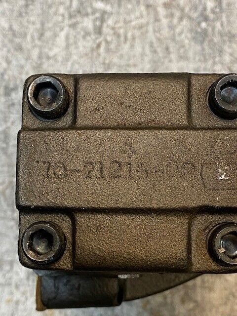 Double A Hydraulic Solenoid Directional Control Valve QMH-06M-C-10B1 | D220338