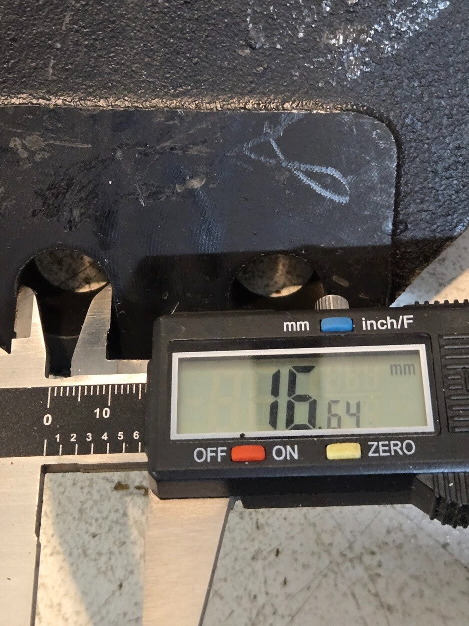 Front Spring Hanger Bracket 1658157C3 for International | 0214K | AD1