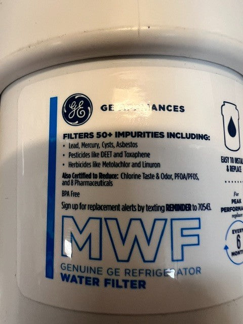 GE Genuine MWF Refrigerator Water Filter TA6R019355TW Twist And Lock Cartridge
