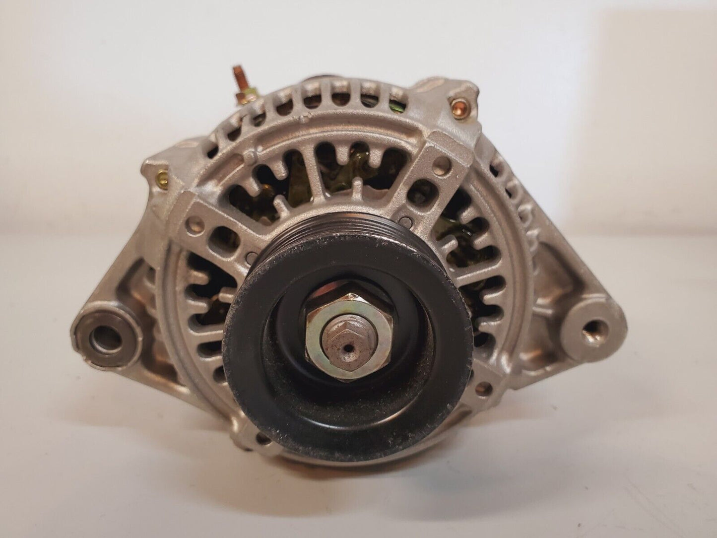 World Class Remanufactured Alternator 13382 34 | J308