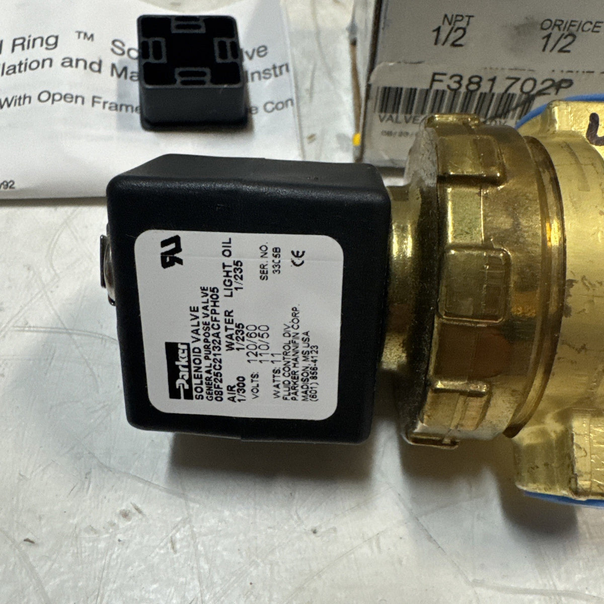 Parker Solenoid Valve 1/2 NP 08F25C2132ACFPH05 | Volts 120/60 110/50 Watts 11.0