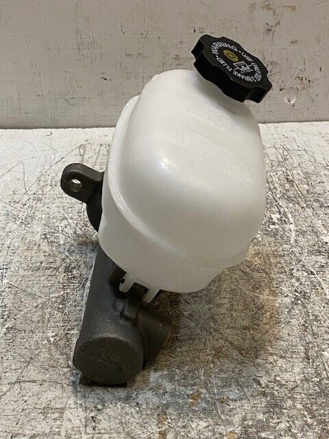 Brake Master Cylinder 41mm Bore OD 11mm Holes