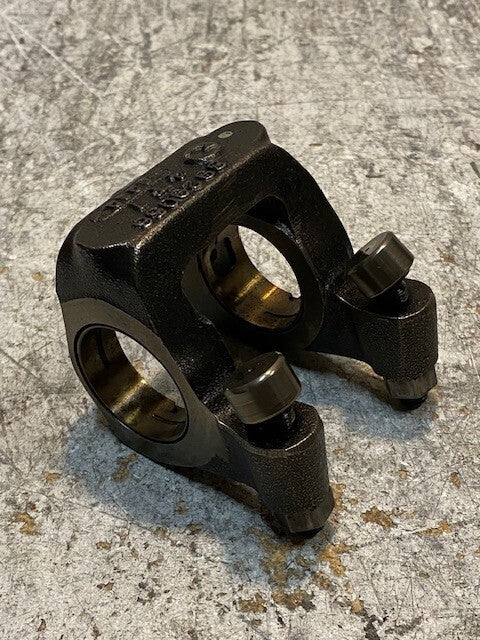 Engine Rocker Arm 8929056 | 4-3/4" Long 2-3/4" Tall 2-7/8" Wide 36mm Bore