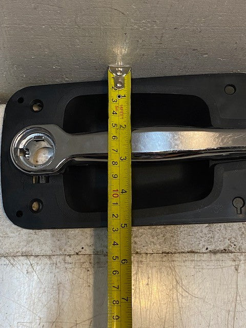 INTERNATIONAL DELPHI LEFT SIDE DOOR HANDLE 16643439
