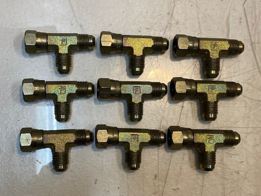 9 Quantity of Parker Tee Adapter Hydraulic Fittings 59mm L 14mm Thread (9 Qty)