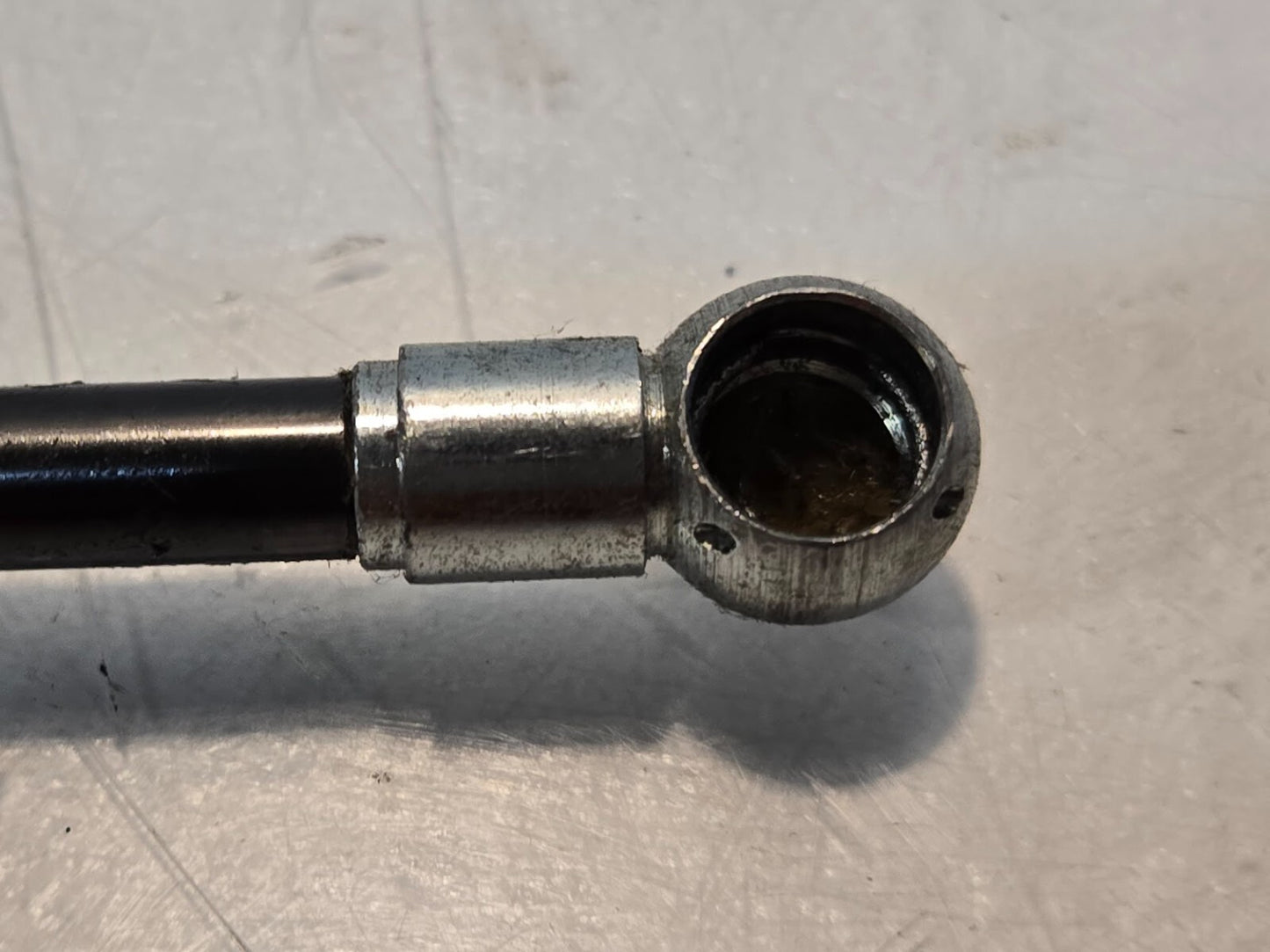 Suspa C16-16550 Gas Spring 30 Lbs 11/13 | 17 3/4" Long 3/4" Body Diameter