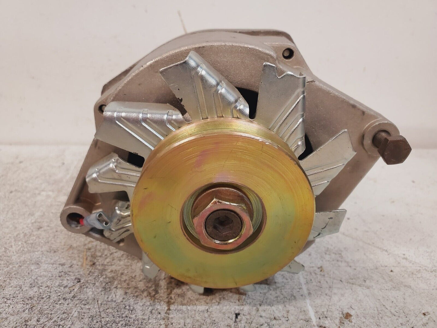 Alternator 61A 12V