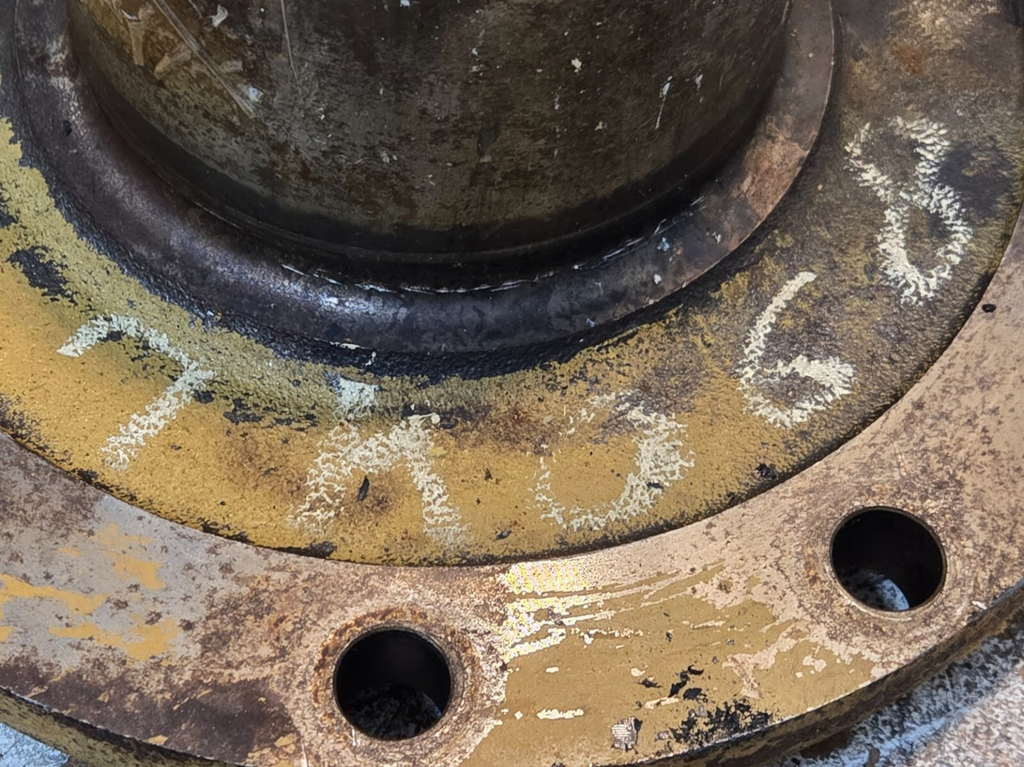 Dual Hub 7K686RLRWME | 7K068 | 4K0689 | 10x10in Bolt Pattern | 4x3.5in Pattern