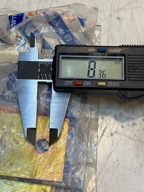 4 Quantity of New Holland Plates 81875398 | 2-5/8" L 1-1/2" W 8mm Holes (4 Qty)