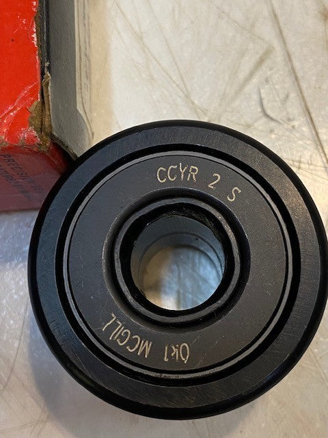McGill Cam Flat Yoke Follower Roller Bearing Lubri-Disc CCYR 2 S | 16x51x33mm