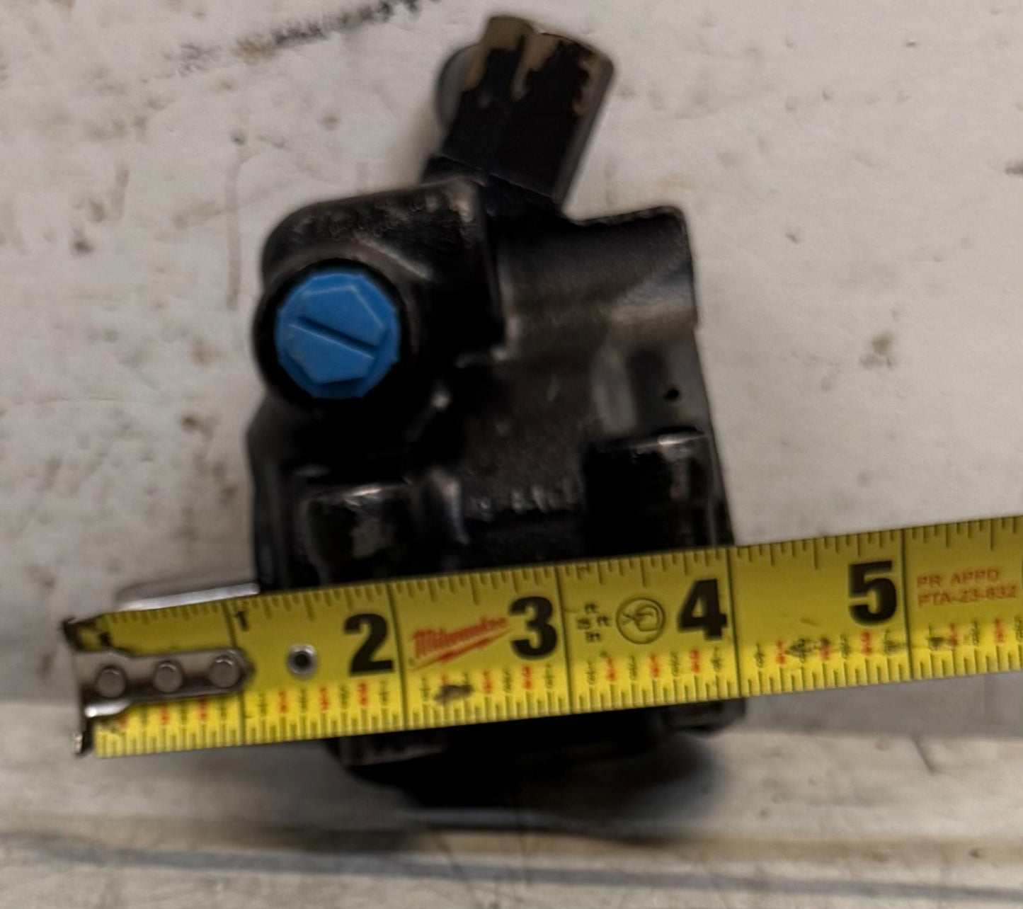 Remanufactured Cast IRon Hydraulic Power Steering Pump Y-295-2-032