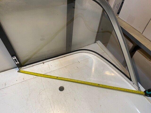 Boat Windshield Section Model 1800X | 23" H 20" D 41" L