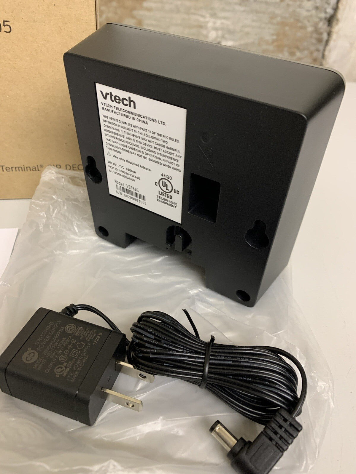 Vtech VSP605 ErisTerminal Range Extender with 2 Simultaneous Calls Per Repeater