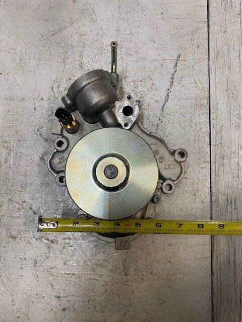 Saleri Cooling System Water Pump 1001441 252 152021421258210253