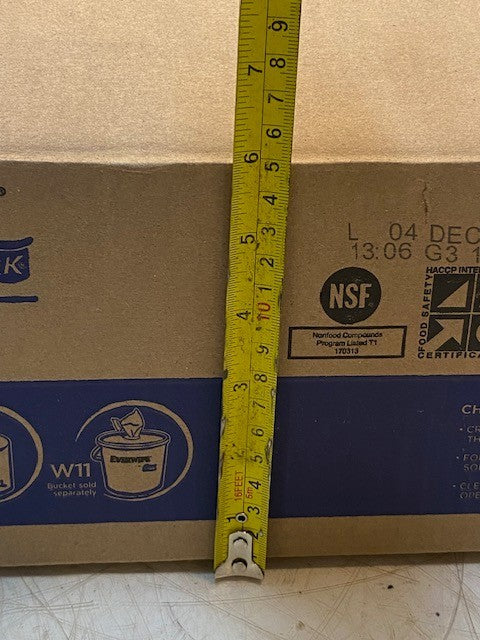 Box of Everwipe by Tork Chem-Ready Wiping Rolls (6 Rolls, 180m Sheets Per Roll)