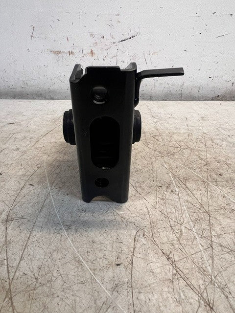Toyota Front Engine Mounting Insulator 12361-0D110 Engine Support Mount