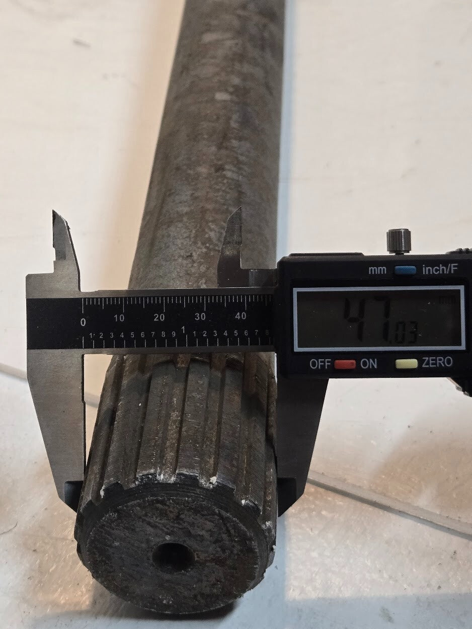 Axle Shaft EHA B4 | 40.5" Long | 16 Spline | 8x5.25" Bolt Pattern | 1-3/4" Shaft