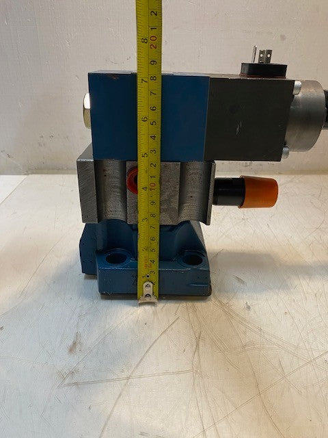Mannesmann Rexroth Relief Valve DB20B2-52/180Y | A12B12C10X14 | RR006808