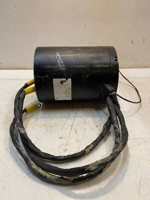 Advanced DC Motors Model ACX-1057 | 31 VAC Volts 77 Amps 156.4 Hz 4637 RPM