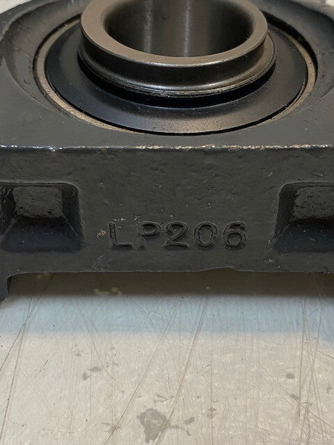 2 Quantity of Peer LP206 Flange Bearings w/ Insert Bearings HC206-18 (2 Qty)