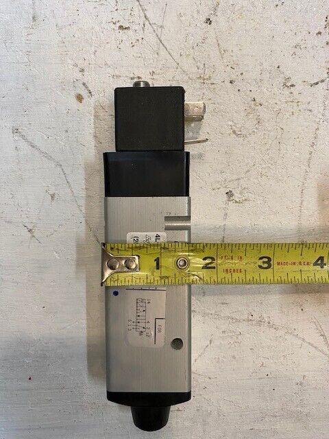 Norgren Pneumatic Directional Solenoid Valve 4L-22-55-HY55