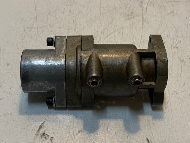 Hydraulic Pump Valve Air Actuator 6" L 2-3/4" W 2-1/4" H 27mm Bore