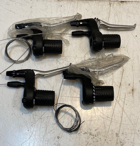 4 Quantity of SRAM SRT 450-11 3-Speed Grip Shifter & Brake Levers (4 Quantity)